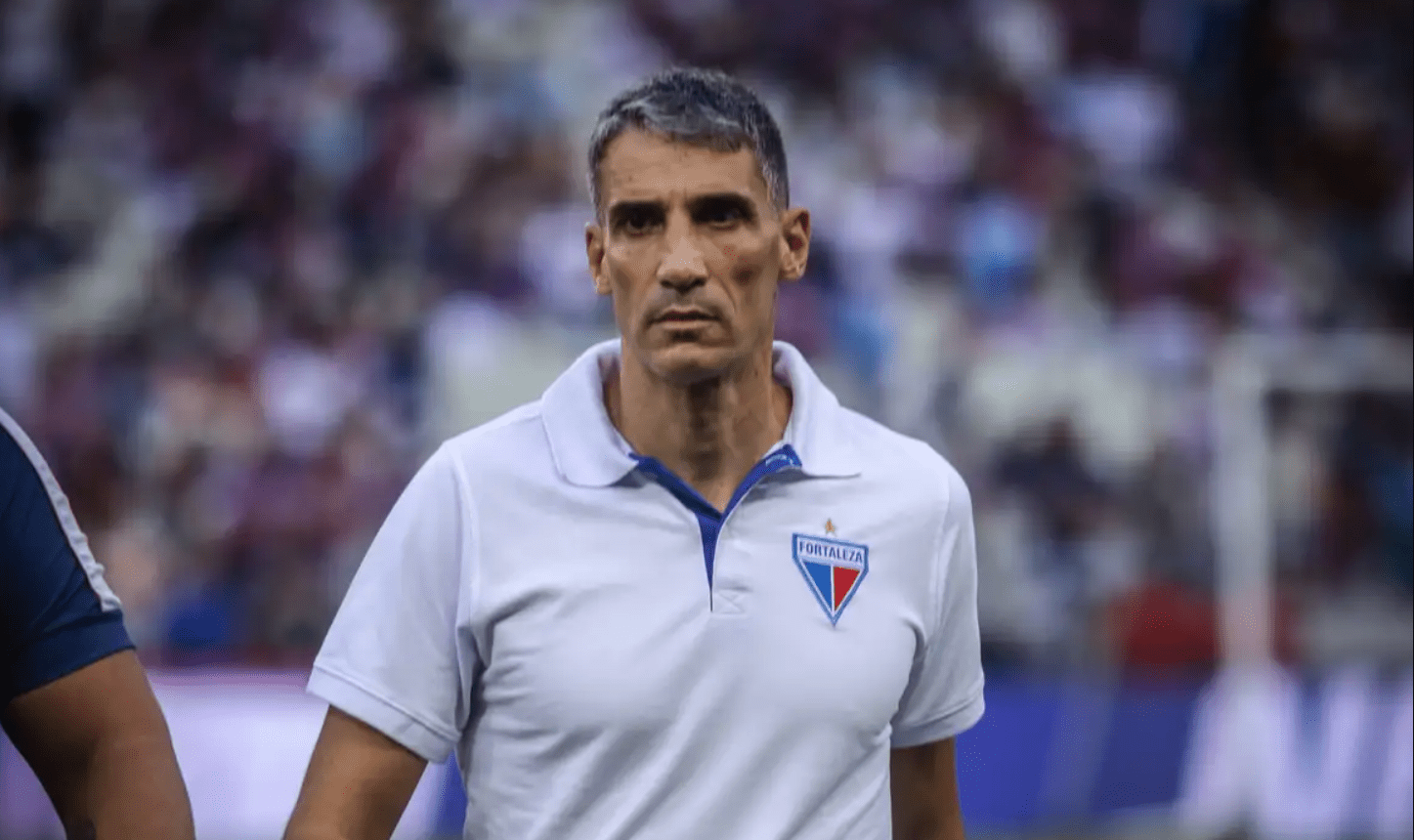 Santos oficializa contratação do técnico Juan Pablo Vojvoda