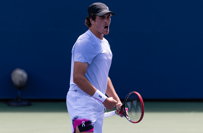 João Fonseca perde de 22º do mundo em jogo de trocação e cai na 2ª rodada do US Open