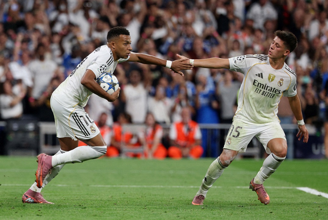 Real Madrid vira contra Olympique de Marselha na estreia da Champions