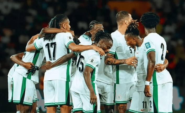 Avião da seleção da Nigéria faz pouso de emergência antes de jogo das Eliminatórias