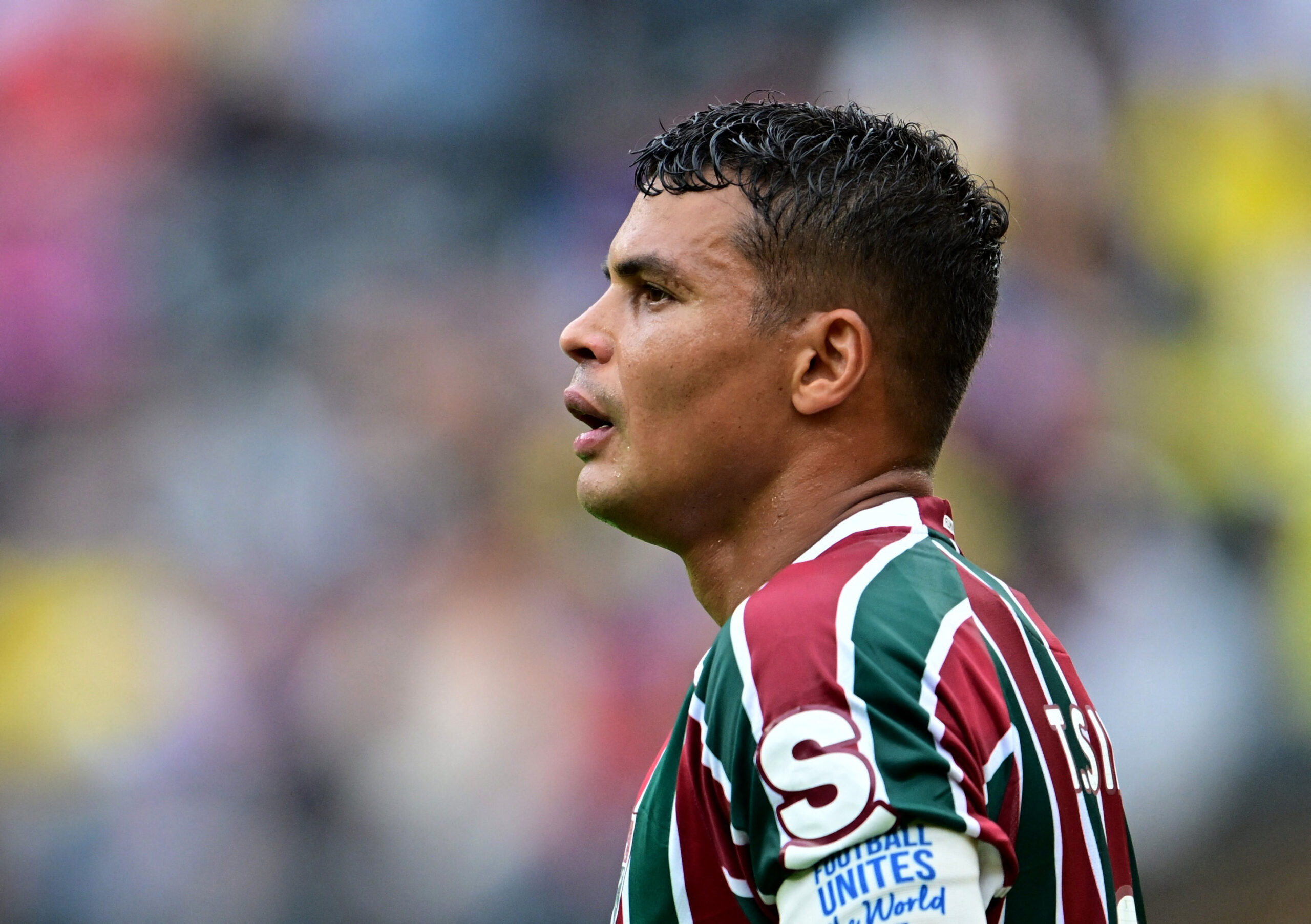 Thiago Silva é anunciado como reforço do Porto após deixar o Fluminense