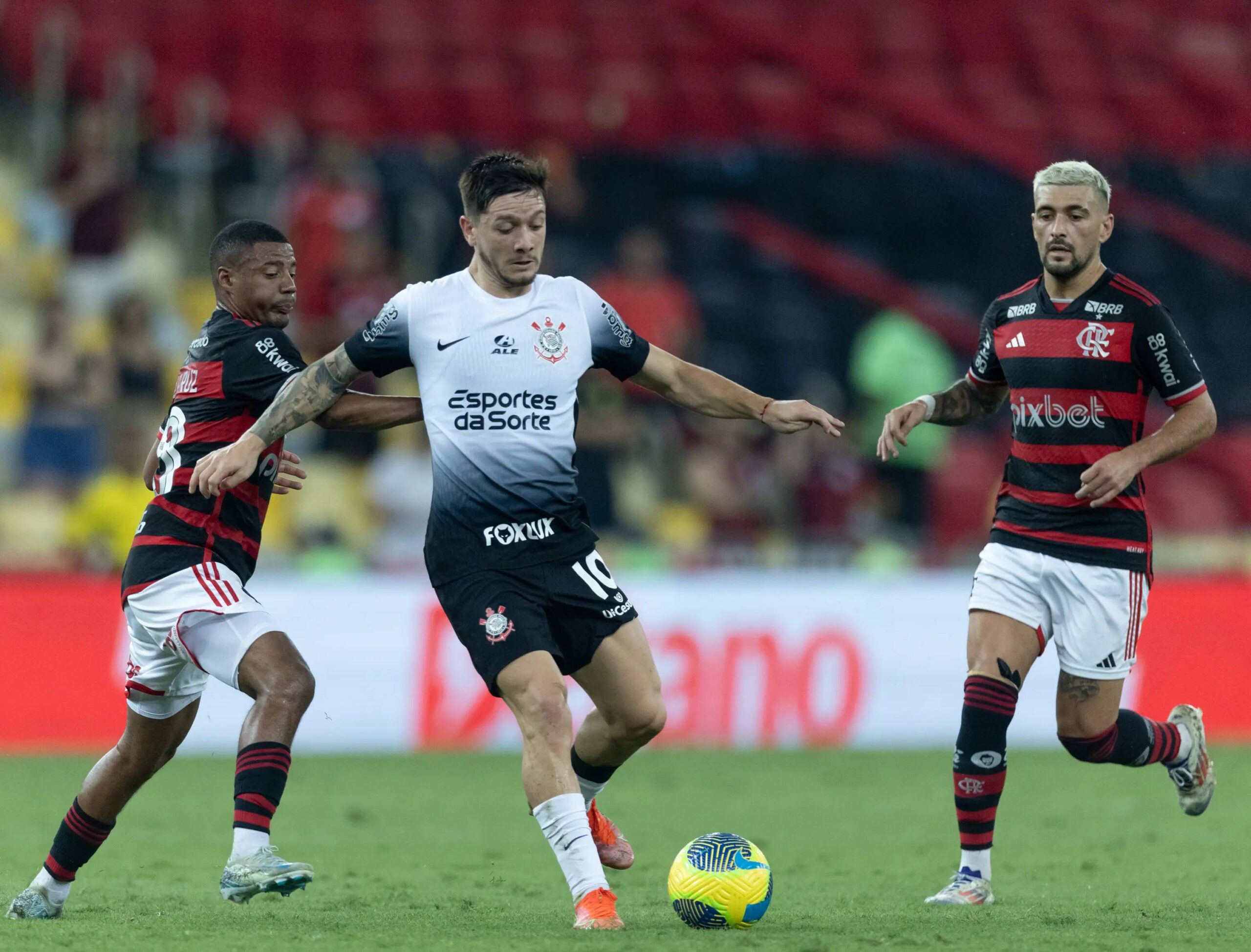 Corinthians desafia abismo financeiro e hegemonia do Flamengo na Supercopa Rei