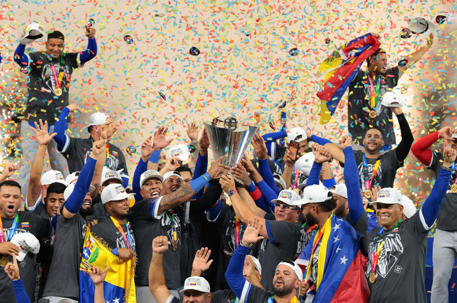 Venezuela é campeã mundial de beisebol contra EUA em Miami e Trump cita “Statehood”