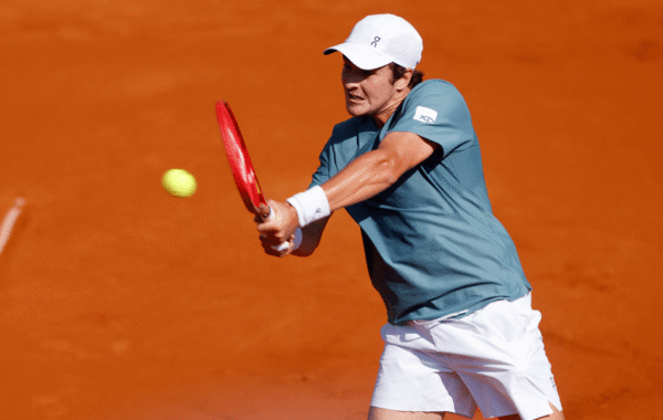 João Fonseca faz jogo duro, mas tem revés e se despede do ATP 500 de Munique