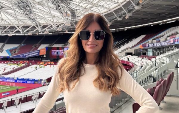 “Primeira dama” do futebol deixa vice-presidência do West Ham após 16 anos
