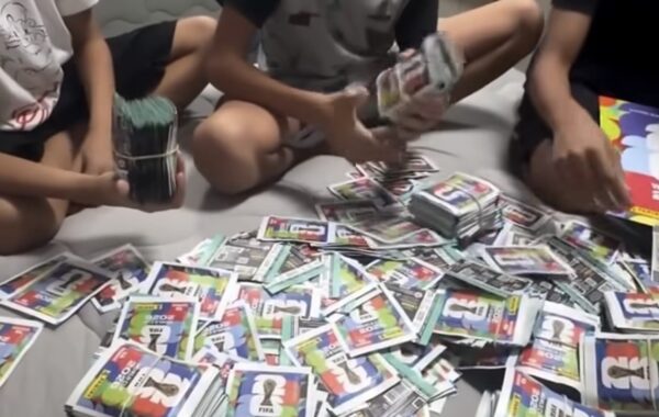 O hexa vem? Mãe compra 14 mil figurinhas da Copa do Mundo para o filho; entenda