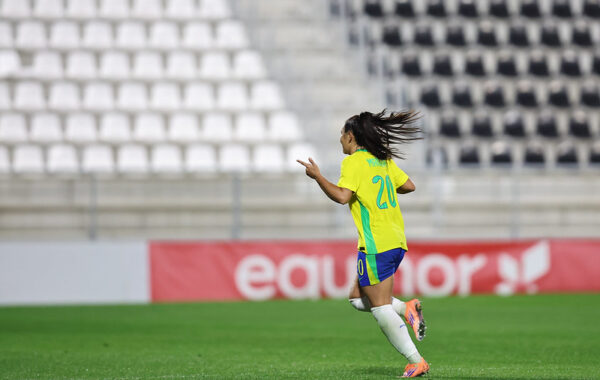 governo oficializa regras e premia pioneiras da seleção